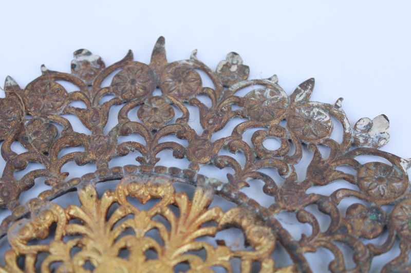 photo of antique cast metal filigree rosette, hardware for wall or ceiling mount gas light lighting fixture #5
