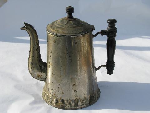 photo of antique coffee pots, vintage graniteware enamel, tin w/ old wood handle #3