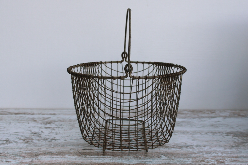 photo of antique crimped wire basket w/ handle, small eggbasket shape, nice old patina  #1