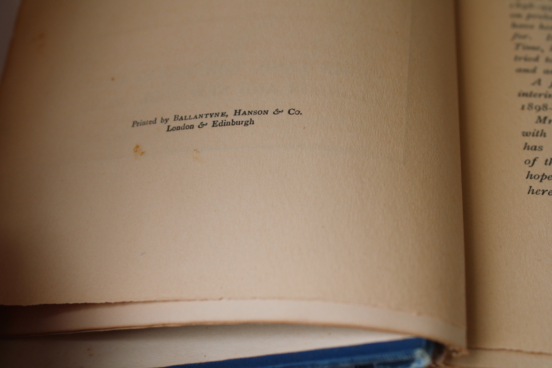 photo of antique early 1900s poetry book blue & gold cover Poets of the Younger Generation  #5