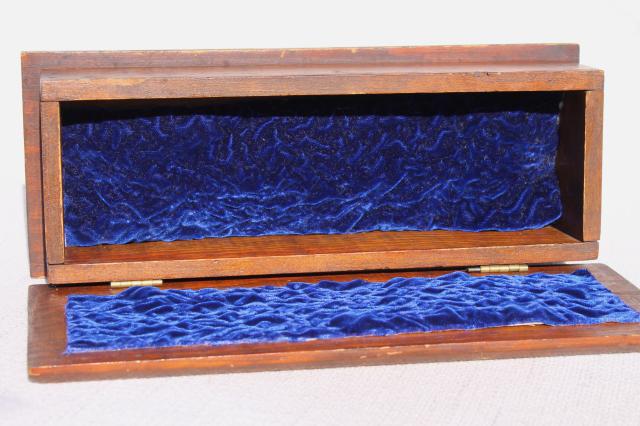photo of antique early 1900s vintage pine wood box, small jewelry casket dresser box or instrument case #6