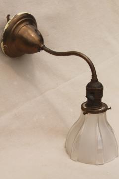 catalog photo of antique electric wall mount lamp, brass reading lamp sconce light w/ vintage glass lampshade