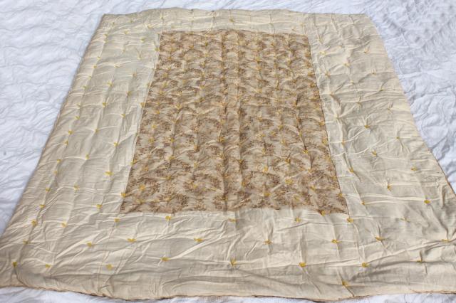 photo of antique floral print cotton fabric comforters, eiderdown style vintage tied quilts #13