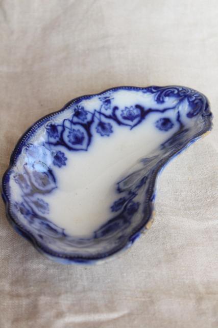 photo of antique flow blue china bone dish, crescent shaped side plate 1890s vintage #5