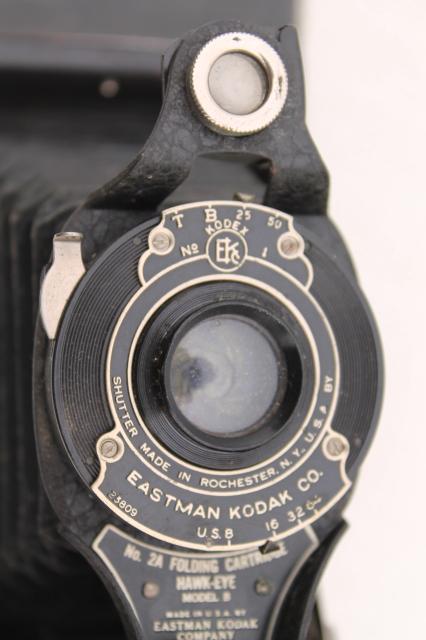 photo of antique folding camera vintage Kodak  Hawk-eye model B  No 2A cartridge film #8