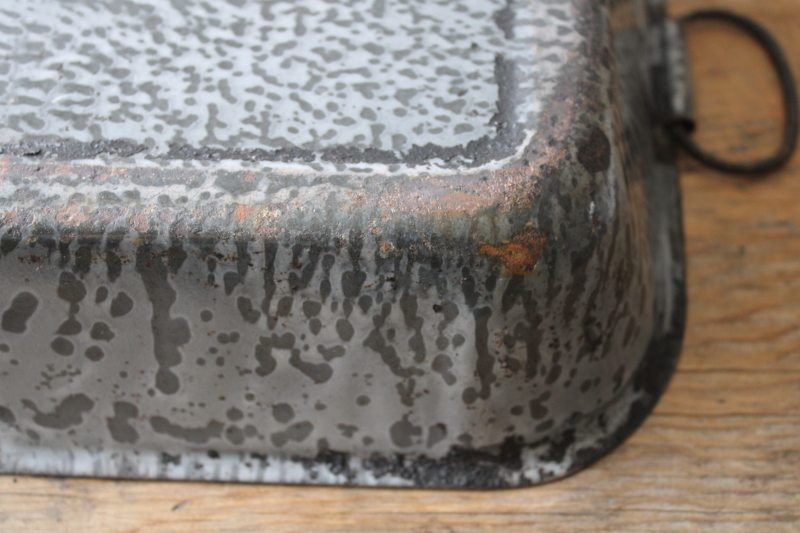 photo of antique gray enamelware baking or roasting pan, large rectangular tray old grey graniteware enamel  #5