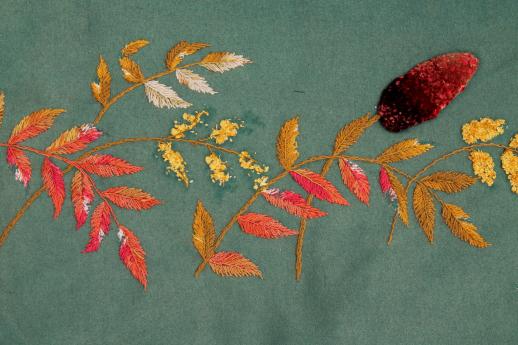 photo of antique green baize wool tablecloth w/ silky chenille velvet embroidery, leaves & pinecones #2