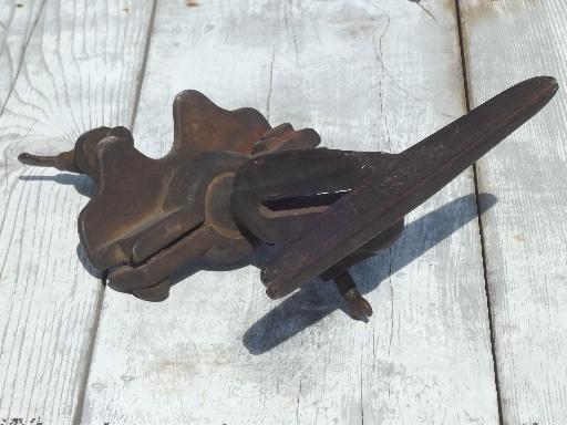 photo of antique hand saw vise, swivel clamp for sharpening and setting saws #2