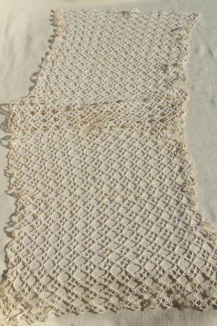 photo of antique handmade lace table runner, early 1900s vintage tatting, tatted lace #2