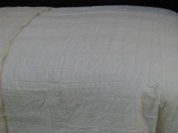 catalog photo of antique hand-stitched whole cloth quilt, all white vintage fabric