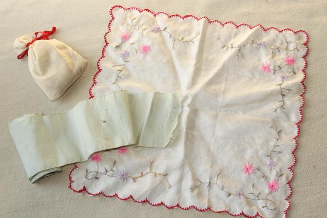 photo of antique hanky box, Victorian vintage dresser box marked Handkerchiefs  #5