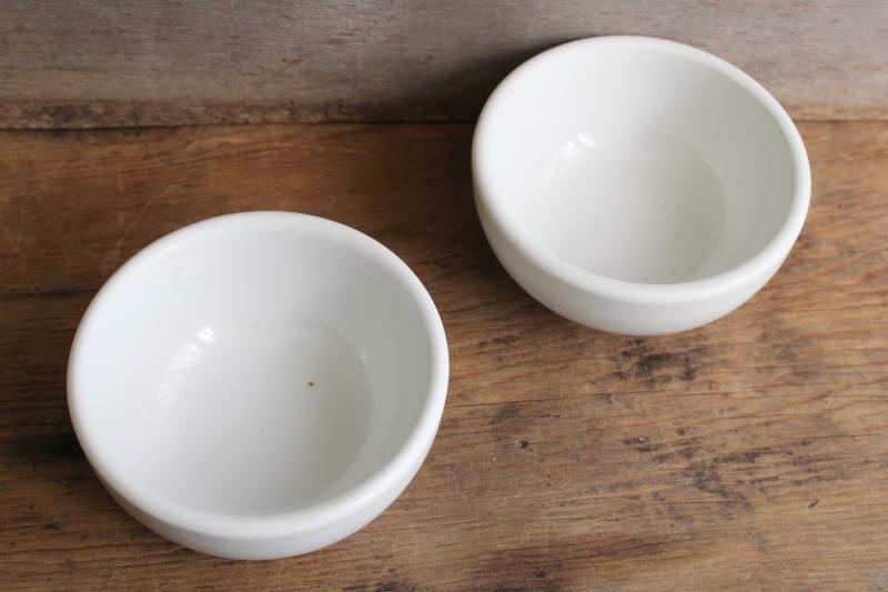 photo of antique heavy white ironstone bowls, old Buffalo china mark early 1900s vintage #3