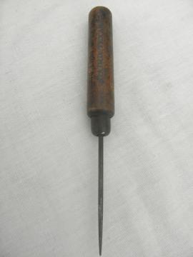 catalog photo of antique ice pick, early 1900s vintage Baird Texas advertising, old wood handle