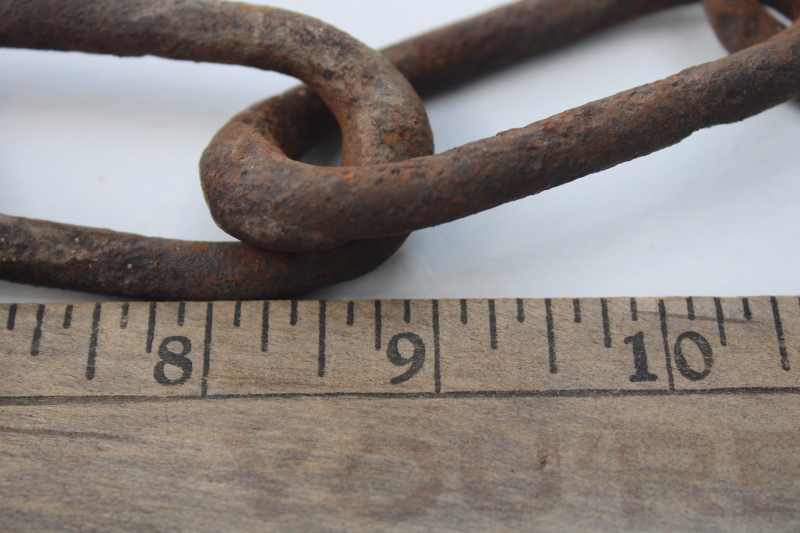 photo of antique iron chain w/ hand forged links, early 1900s vintage example of the blacksmith art #3