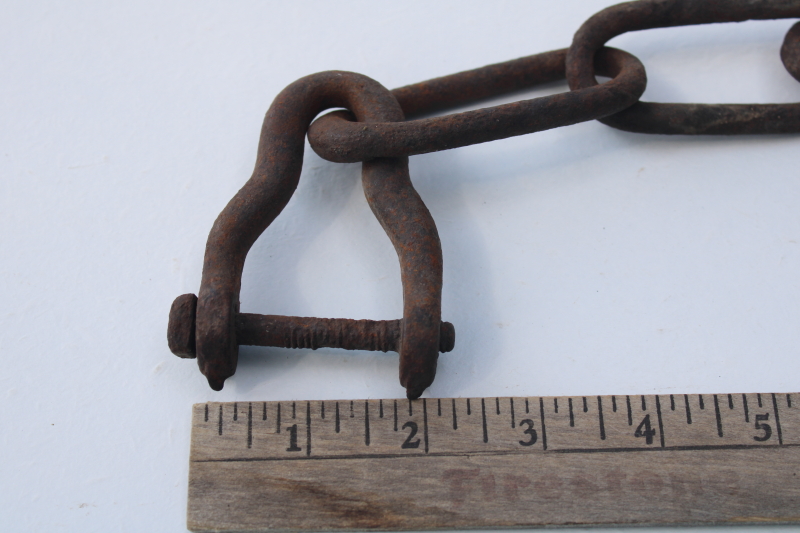 photo of antique iron chain w/ hand forged links, early 1900s vintage example of the blacksmith art #4