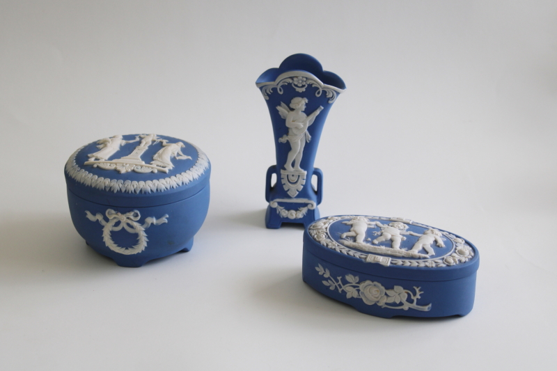 photo of antique jasperware china vanity set w/ powder, trinket box Schafer & Vater Wedgwood blue & white #1