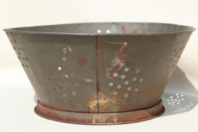 photo of antique kitchen primitive colanders, vintage tin metal strainer bowls #9