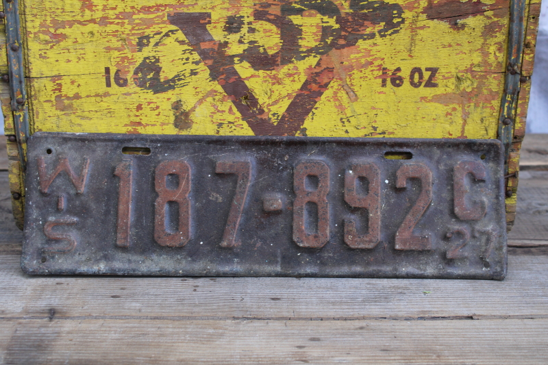 photo of antique license plate, vintage 1927 Wisconsin license plate #5
