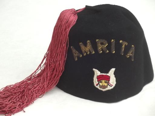 photo of antique master mason's fez, Amrita Grotto Freemasons/Shriners #7