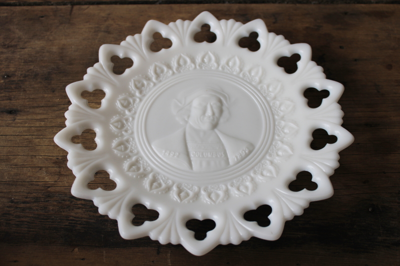 photo of antique milk glass plate made for 1892 Columbian Exposition, portrait of Columbus #4