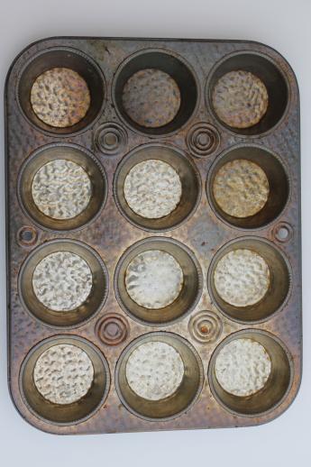 photo of antique muffin tins, primitive vintage baking pans, cupcake or cornbread pans #3