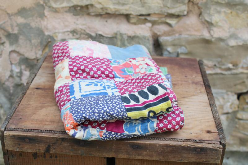 photo of antique patchwork quilt doll bed size blanket, early 1900s vintage cotton fabric #8