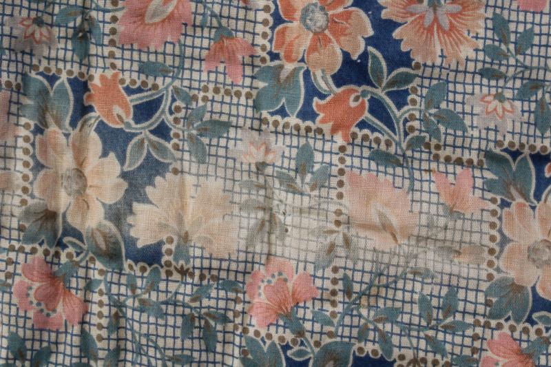 photo of antique patchwork tied quilt, early 1900s vintage cotton fabrics comforter bedspread #17