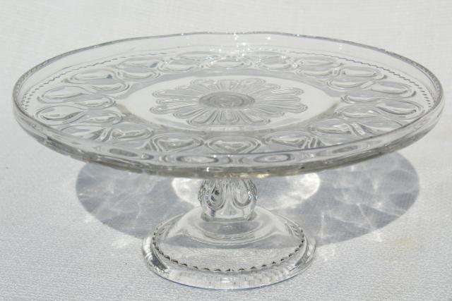 photo of antique pressed glass cake stand pedestal plate, 1890s vintage EAPG ribbon candy pattern #1