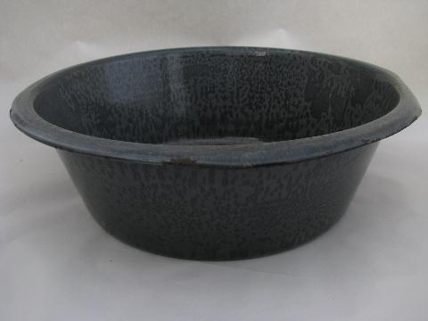 photo of antique primitive vintage grey mottle graniteware enamel bowl & laundry pan #2