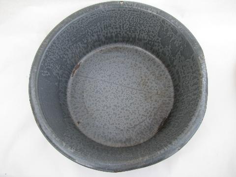 photo of antique primitive vintage grey mottle graniteware enamel bowl & laundry pan #3