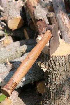 catalog photo of antique roofing hatchet w/ tomahawk head for wood shingles rustic cabin tool