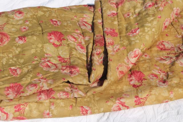 photo of antique roses print cotton fabric comforter w/ soft warm wool batting fill, vintage tied quilt #1