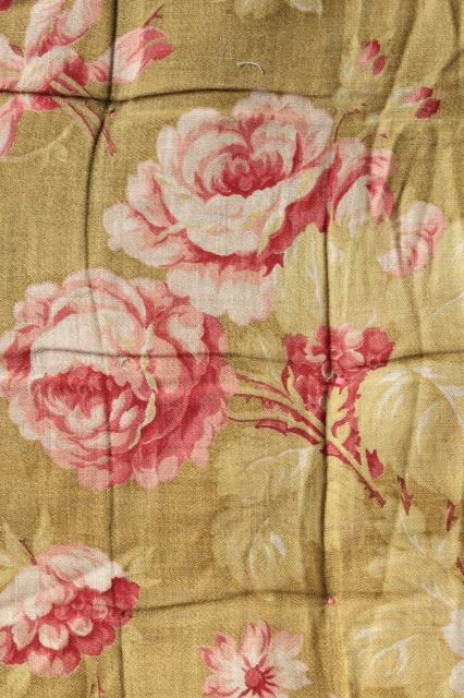 photo of antique roses print cotton fabric comforter w/ soft warm wool batting fill, vintage tied quilt #5