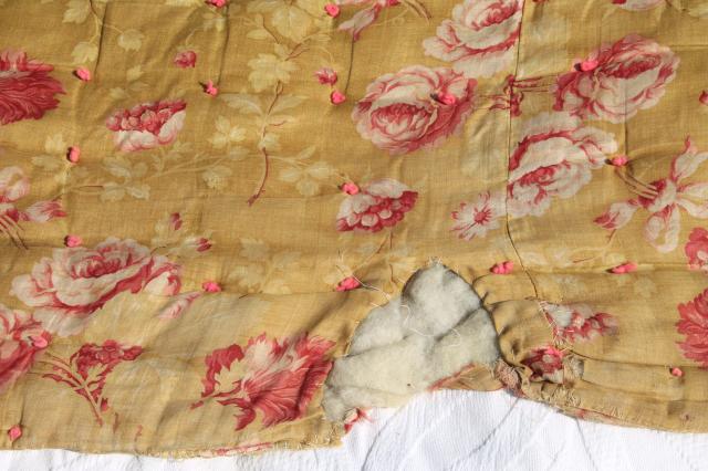 photo of antique roses print cotton fabric comforter w/ soft warm wool batting fill, vintage tied quilt #8