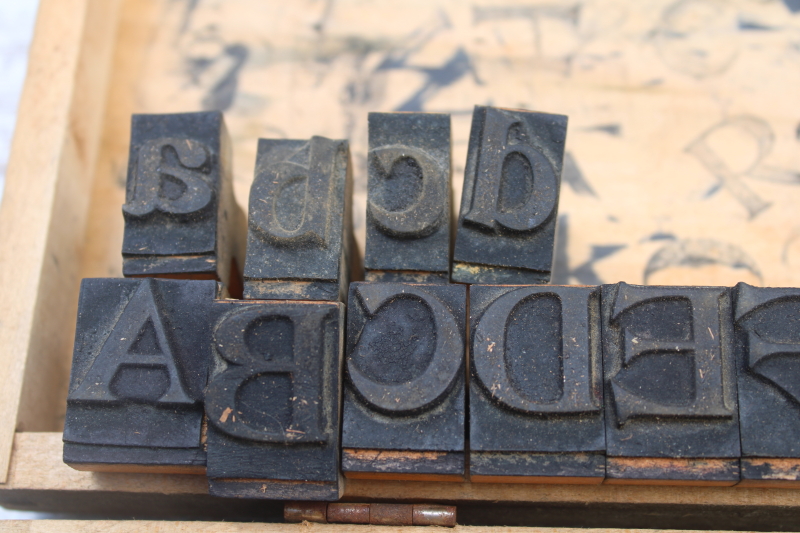 photo of antique school stamping sets in wood boxes, rubber stamps w/ large letters & numbers  #23