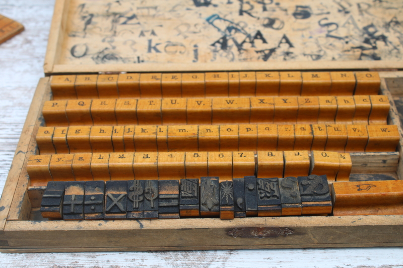 photo of antique school stamping sets in wood boxes, rubber stamps w/ large letters & numbers  #24