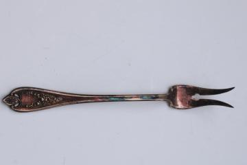 catalog photo of antique silver plate pickle fork, fancy ornate serving fork w/ pierced handle 1847 Rogers Old Colony