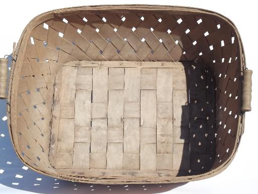 photo of antique splint wash basket w/ wood handles, vintage primitive storage #4