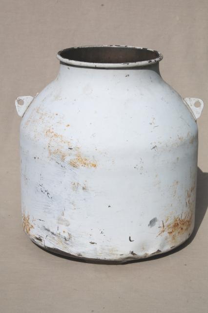 photo of antique steel milk pail, early 1900s vintage dairy bucket w/ shabby old whitewash #1