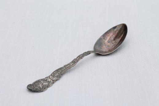 photo of antique sterling silver spoon dated 1891, vintage souvenir spoon - Illinois #10