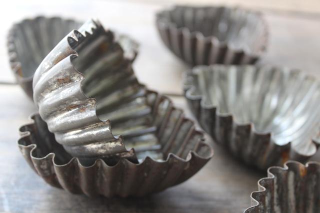 photo of antique tin patty pan molds, rustic rusty metal heart shaped pans made in England #6