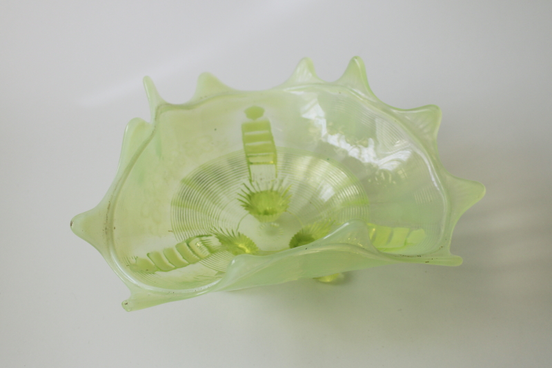 photo of antique vaseline opalescent uranium glow glass candy dish, Northwood Klondike three toed bowl #6