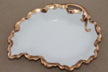 catalog photo of antique vintage French Limoges china leaf shaped plate w/ encrusted gold, PM de M France