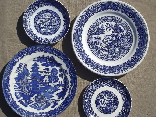 photo of antique vintage blue willow china, shabby old blue & white plates & bowls #10