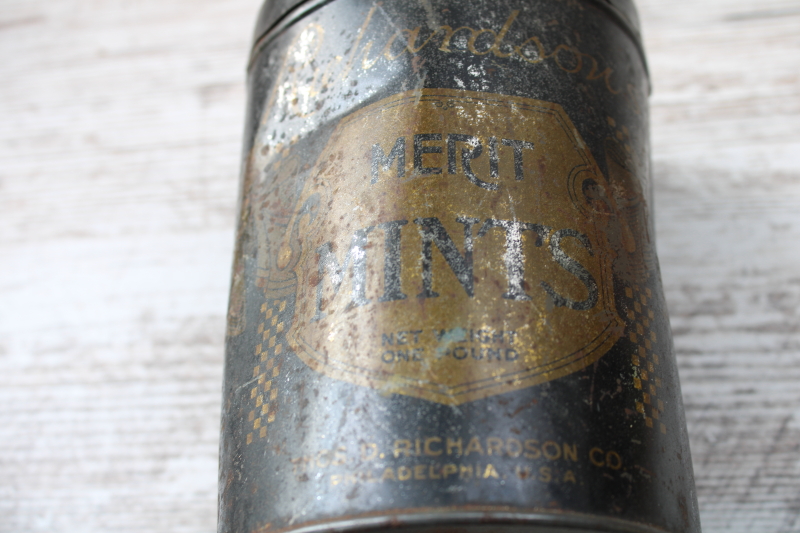photo of antique vintage candy tin Merit Mints Richardson's Philadelphia black & gold #2