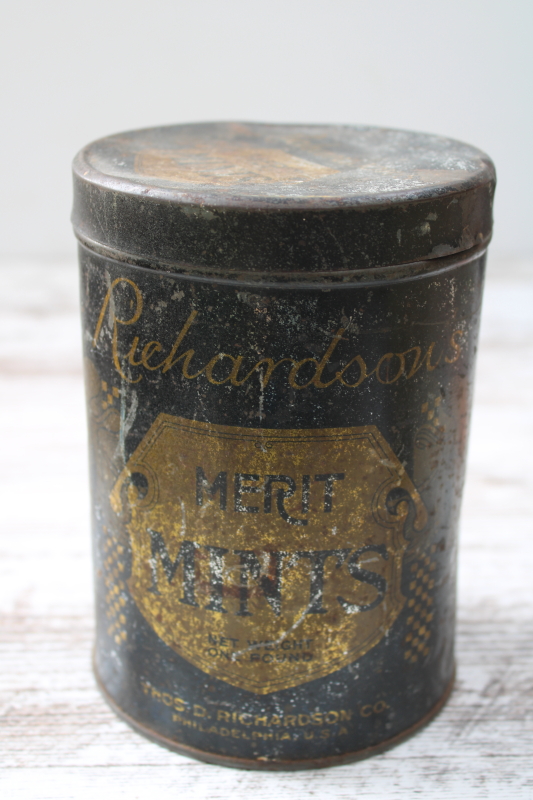 photo of antique vintage candy tin Merit Mints Richardson's Philadelphia black & gold #4