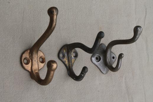 photo of antique & vintage coat hooks, lot of 22 assorted old wall hooks  triple hooks w/ acorn finials #2