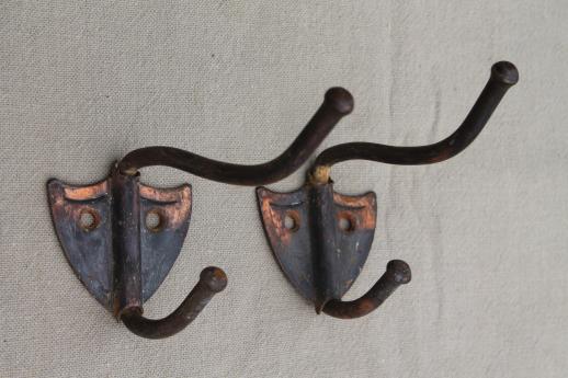 photo of antique & vintage coat hooks, lot of 22 assorted old wall hooks  triple hooks w/ acorn finials #10