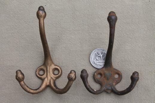 photo of antique & vintage coat hooks, lot of 22 assorted old wall hooks  triple hooks w/ acorn finials #15