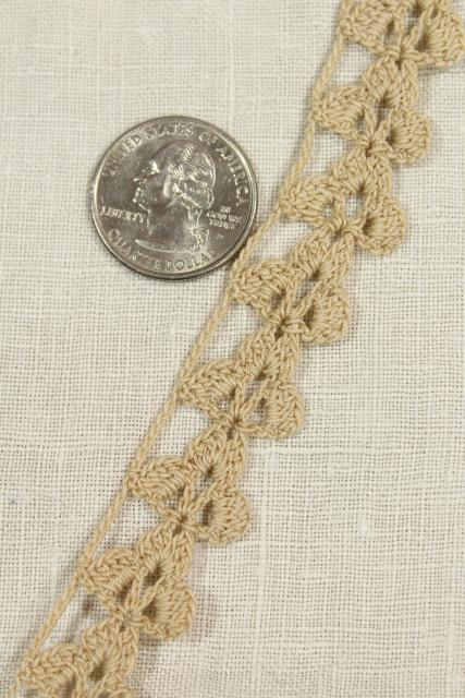 photo of antique vintage crocheted lace, clover picot edging handmade crochet trim #2